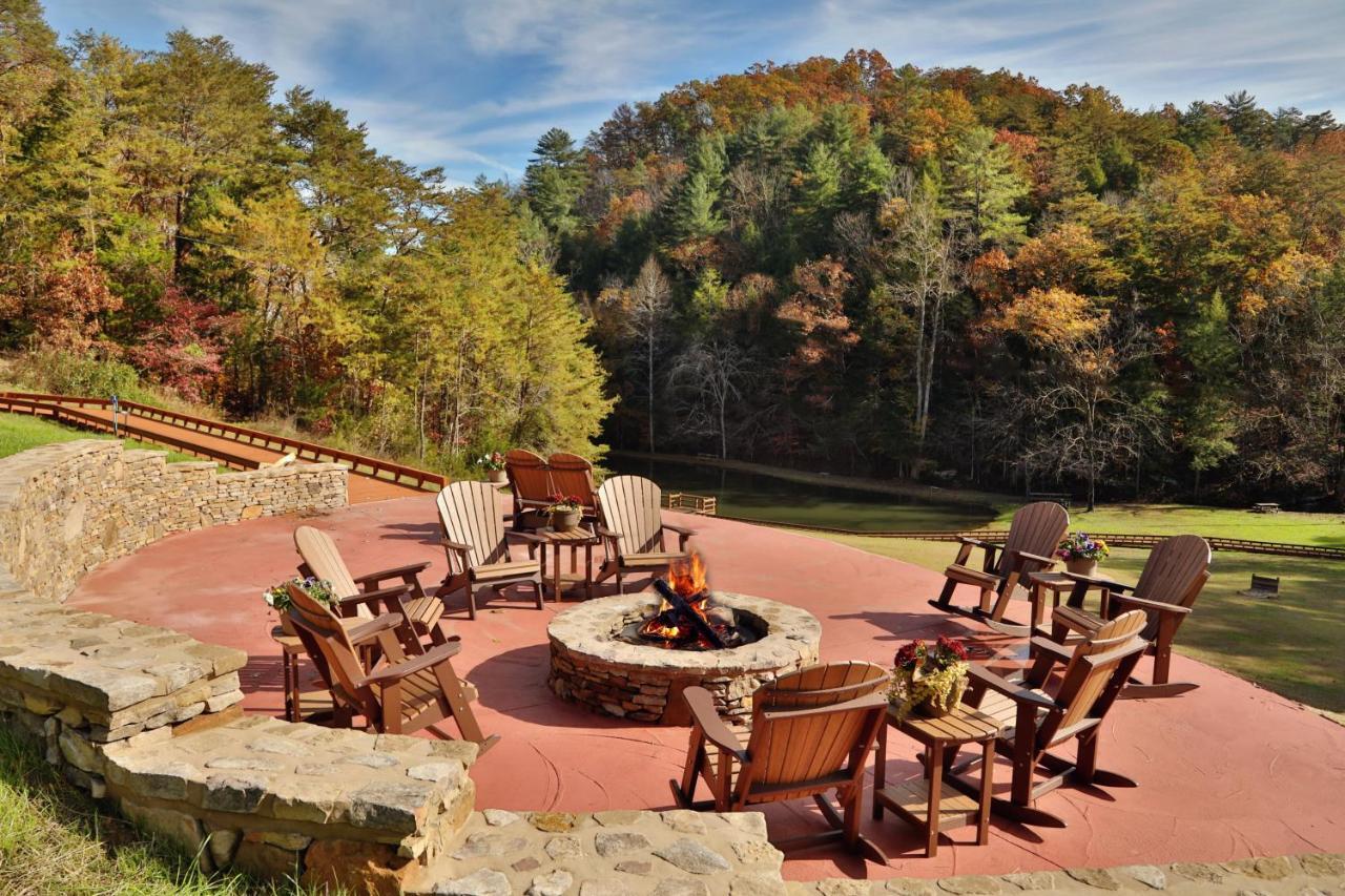 Stargazer Villa Sevierville Exterior photo